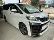 Recon 2018 Toyota Vellfire 2.5 Z G Edition MPV * SUNROOF * 3 LED