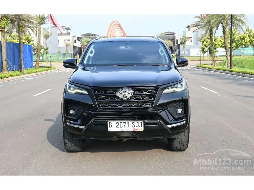 2023 Toyota Fortuner G 4X2 SUV