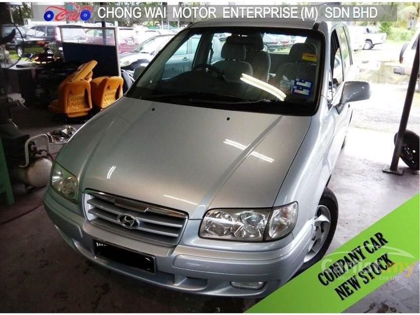 Hyundai trajet 2005