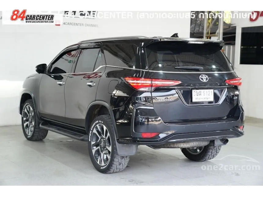 2021 Toyota Fortuner Legender SUV