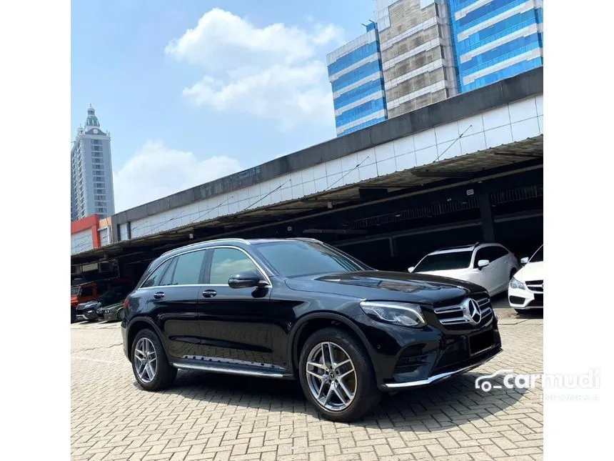 2019 Mercedes-Benz GLC200 AMG SUV