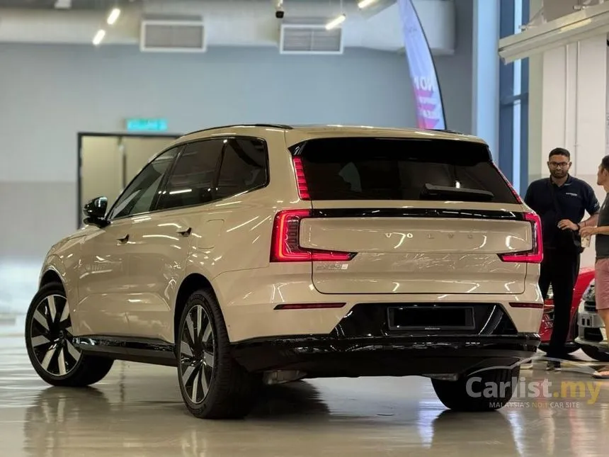 2025 Volvo EX90 Ultra Twin SUV