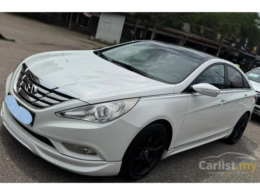 2012 Hyundai Sonata Executive Sedan
