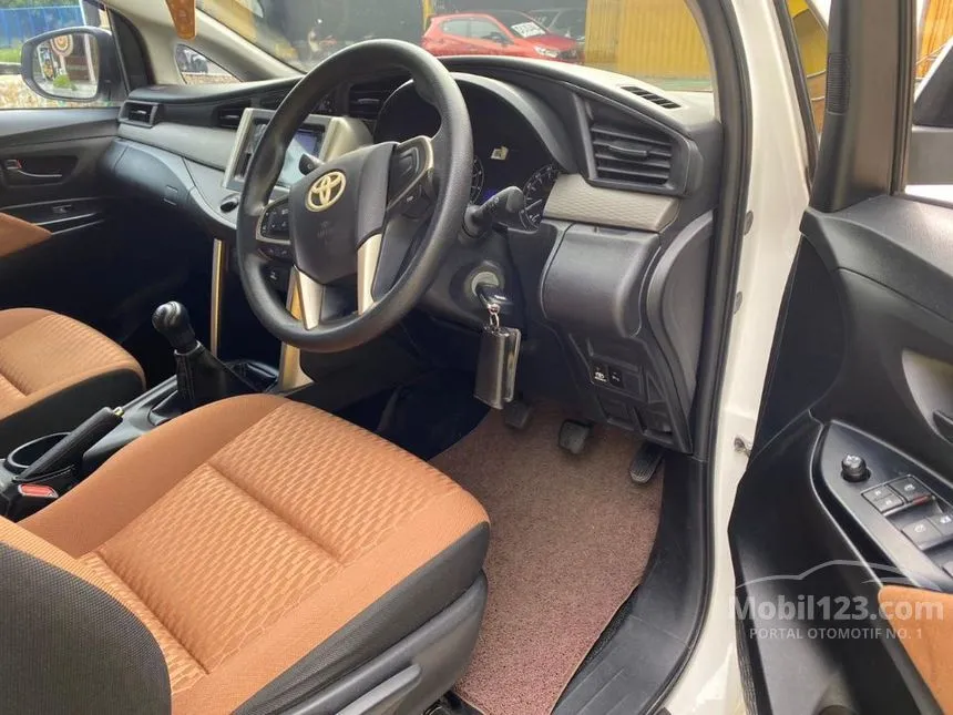2016 Toyota Kijang Innova G MPV