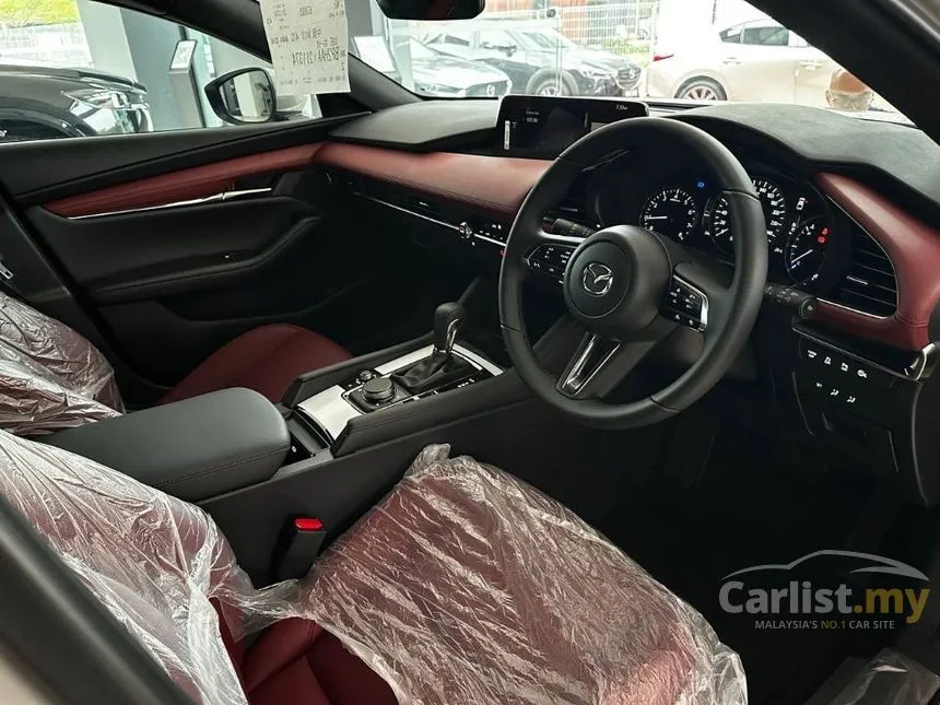 2026 Mazda 3 SKYACTIV-G High Plus Hatchback