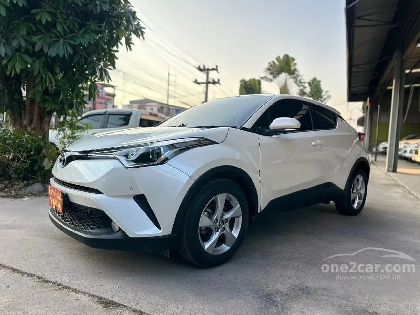 2018 Toyota C-HR Mid SUV
