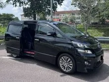 2014 Toyota Vellfire 2.4 Golden Eye