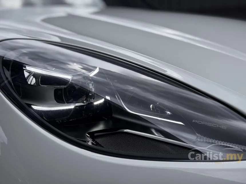 2021 Porsche Macan SUV