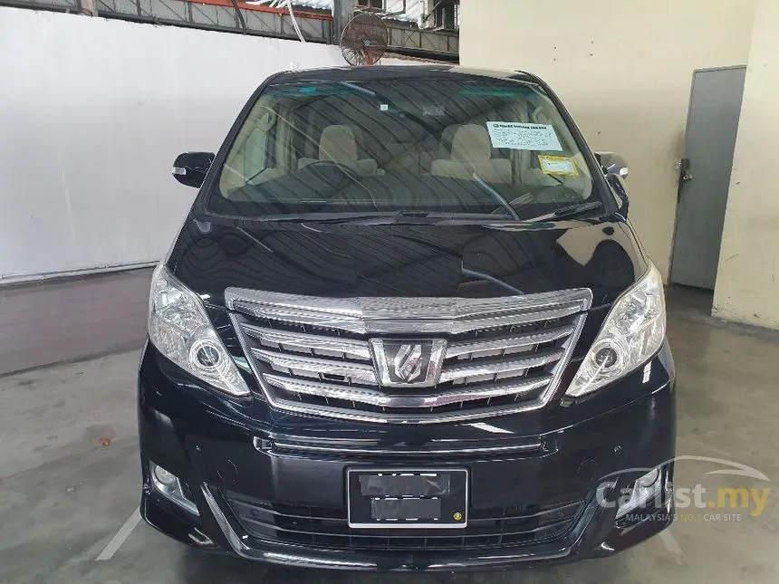 2013 Toyota Alphard MPV