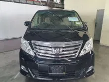 2013 Toyota Alphard 2.4 MPV