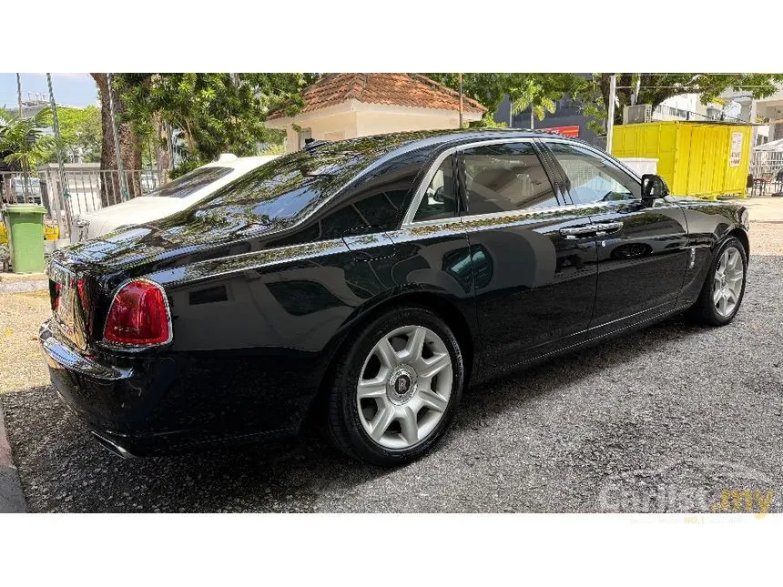 2016 Rolls-Royce Ghost II Standard Wheelbase Sedan