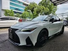 2023 Lexus IS 300 2.0 F Sport Mode Black 3 Sedan