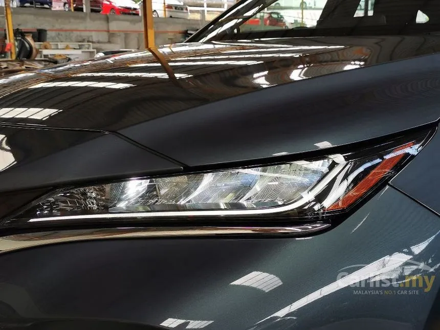 2022 Toyota Harrier S SUV