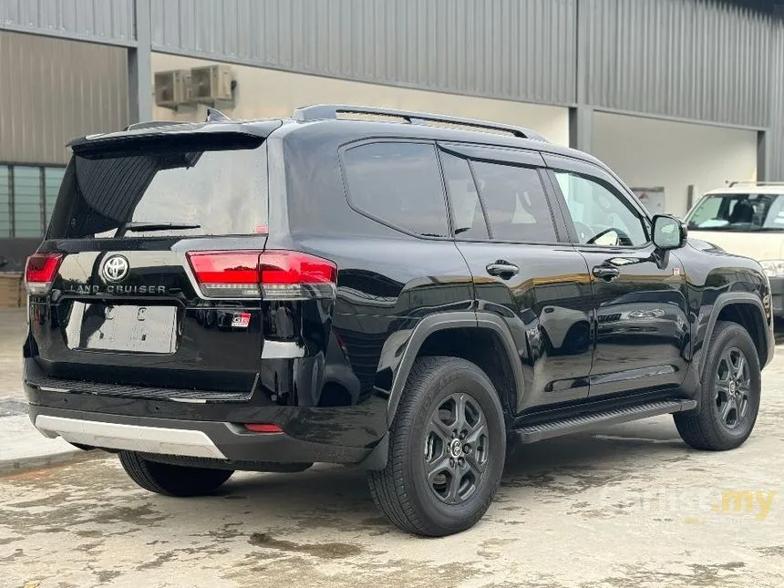 2023 Toyota Land Cruiser J300 GR Sport SUV