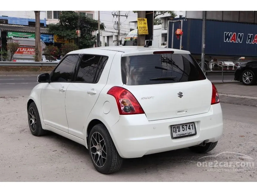2011 Suzuki SWIFT GL Hatchback
