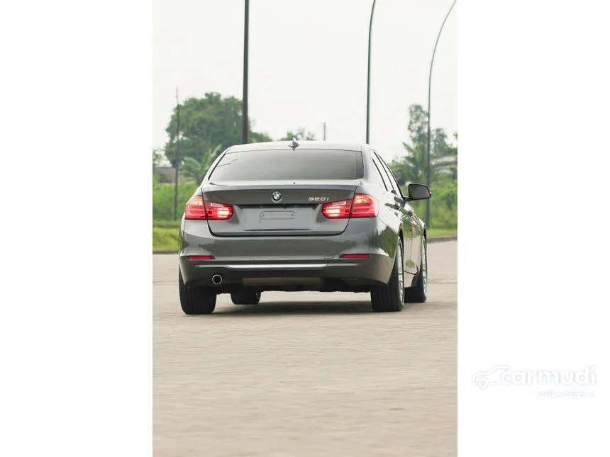 2015 BMW 320i Sport Sedan