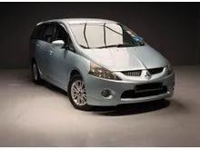 2004 Mitsubishi Grandis 2.4 MPV