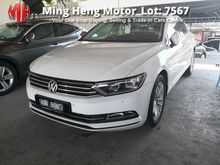 2018 Volkswagen Passat 1.8 TSI Trendline Sedan -PRE REG- FREE