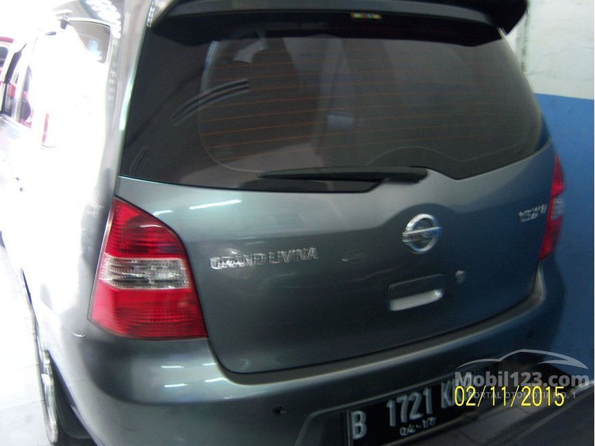 2011 Nissan Grand Livina SV MPV