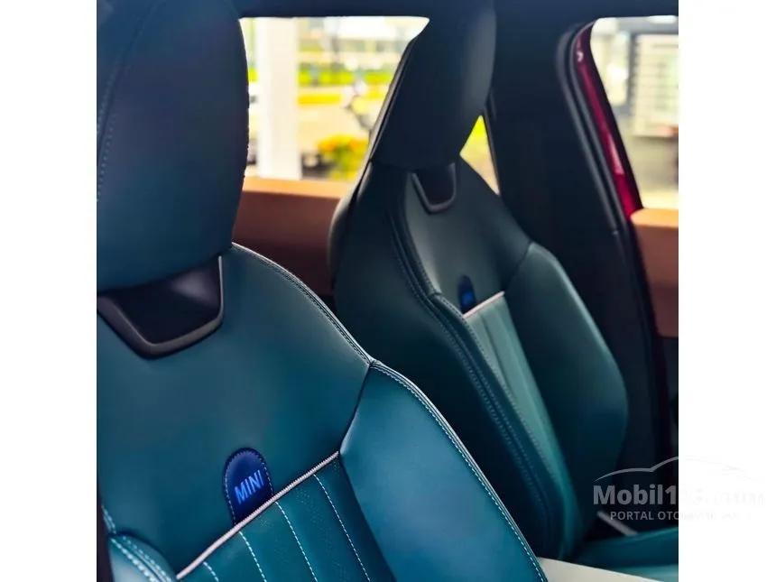 2025 MINI Countryman S ALL4 Favoured Trim SUV