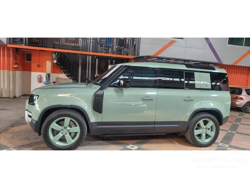 2023 Land Rover Defender 110 P400 X-Dynamic SE MHEV SUV