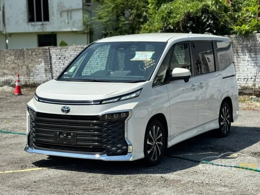 2023 Toyota Voxy S-Z MPV