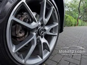 2017 Mercedes-Benz GLC200 2.0 AMG SUV