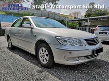 2002 Toyota Camry 2.4 V Sedan