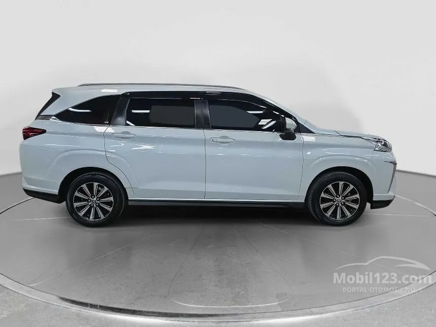 2022 Toyota Veloz (Premium Color) MPV