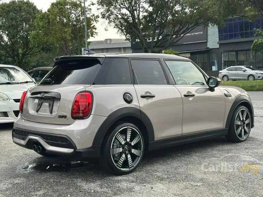 2022 MINI Cooper S 5 Door Hatchback