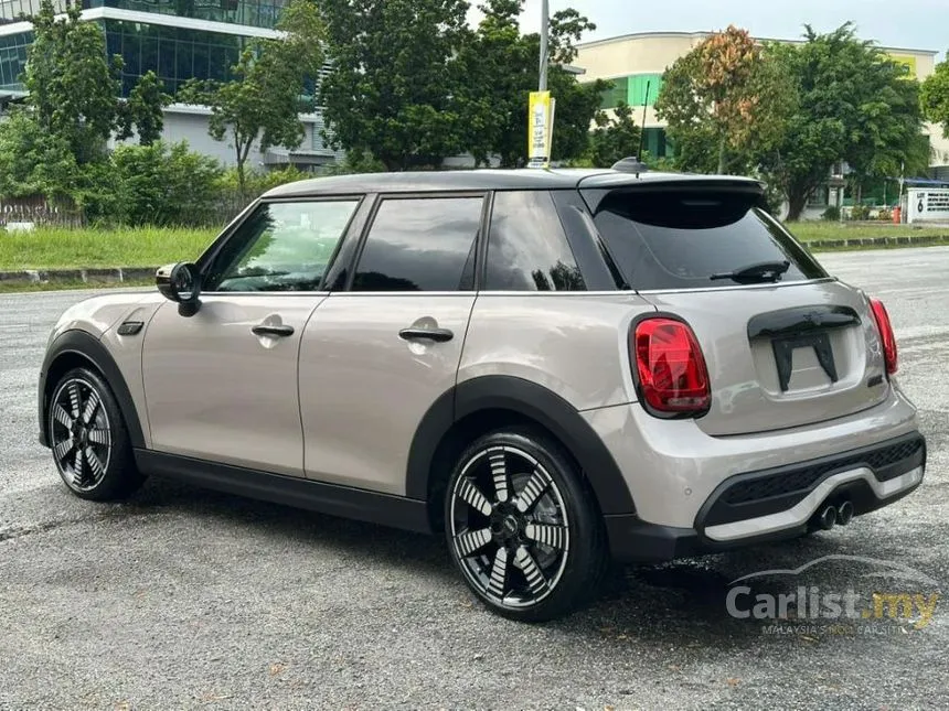 2022 MINI Cooper S 5 Door Hatchback