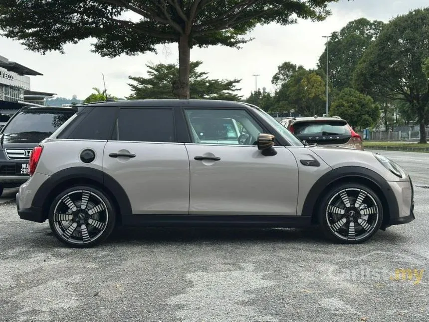 2022 MINI Cooper S 5 Door Hatchback