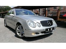 2005 Mercedes-Benz E200K 1.8 Avantgarde LOCAL MODEL ISOFIX LEATHER SEAT BOTH SIDE ELECTRIC SEAT WITH MEMORY SEAT SONY DVD PLAYER WITH REVERSE CAMERA