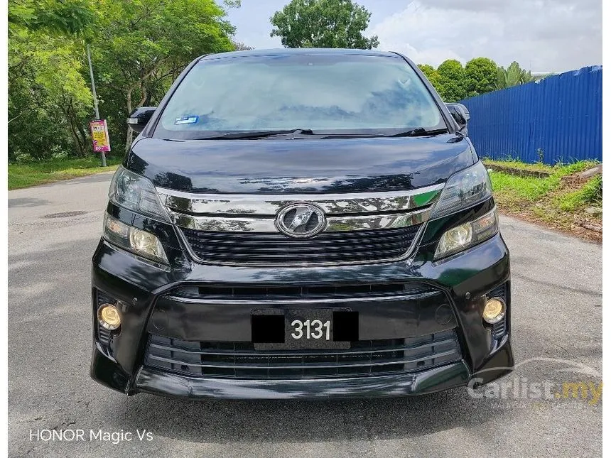 2013 Toyota Vellfire Z Golden Eyes MPV