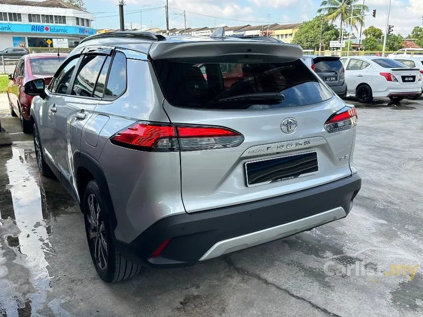 2023 Toyota Corolla Cross V SUV