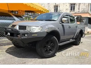2013 Mitsubishi Triton 2.5 Dual Cab 4X4 Pickup