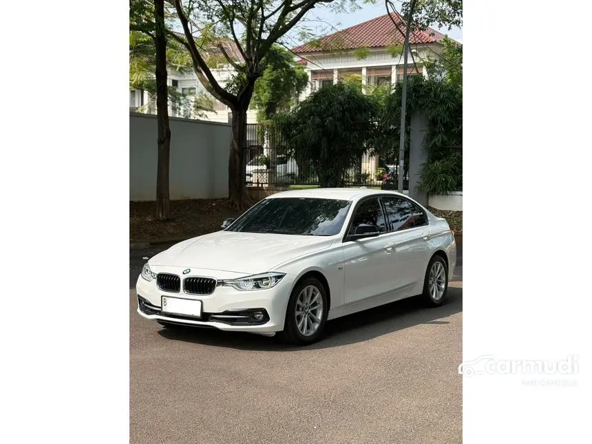 2017 BMW 320i Sport Sedan