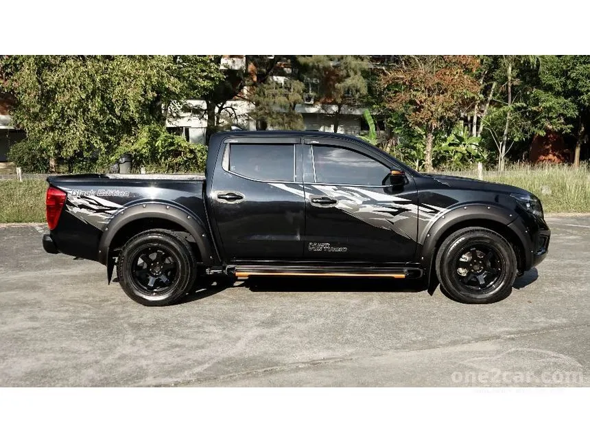 2019 Nissan NP 300 Navara Calibre E Black Edition Pickup