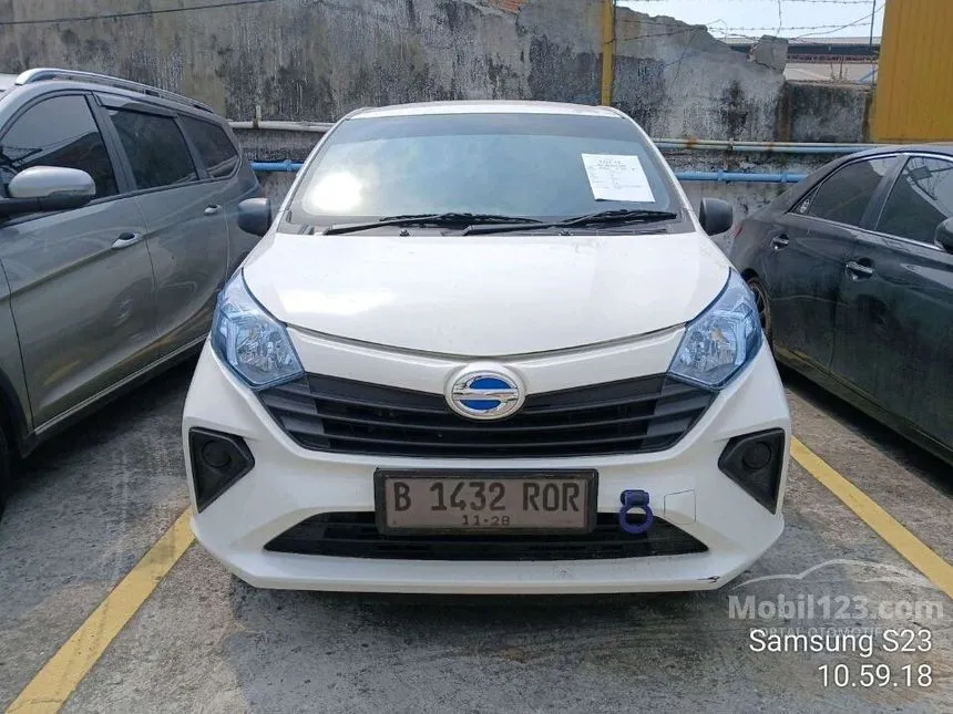 Jual Mobil Daihatsu Sigra 2023 D 1.0 di DKI Jakarta Manual MPV Putih Rp 104.000.000