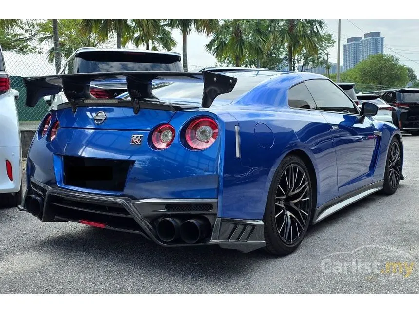 2022 Nissan GT-R Pure Edition Coupe