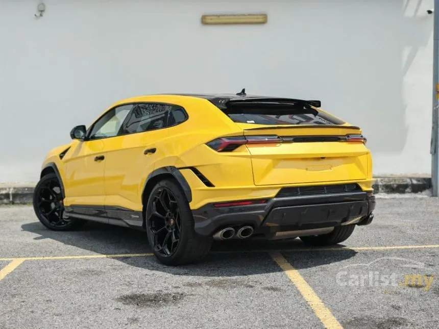 2023 Lamborghini Urus Performante SUV