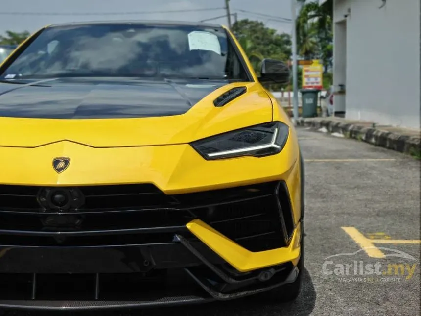 2023 Lamborghini Urus Performante SUV