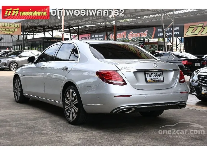 2020 Mercedes-Benz E300 e Exclusive Sedan