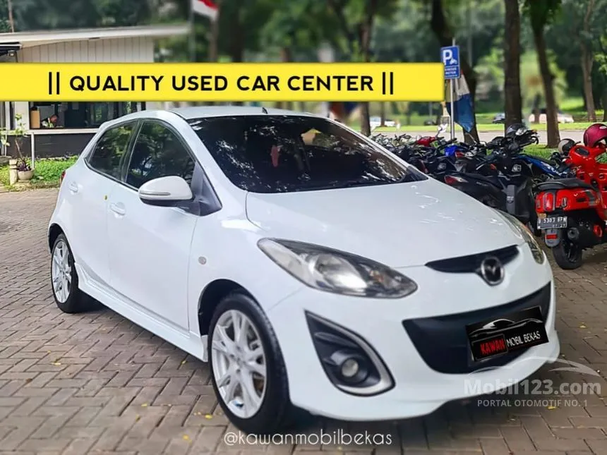 Jual Mobil Mazda 2 2012 R 1.5 di Banten Automatic Sedan Putih Rp 110.000.000