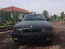 1996 BMW 328i 2.8 Sedan