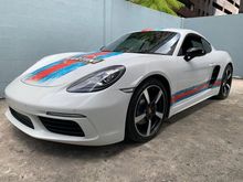 2017 Porsche 718 2.0 Cayman Coupe