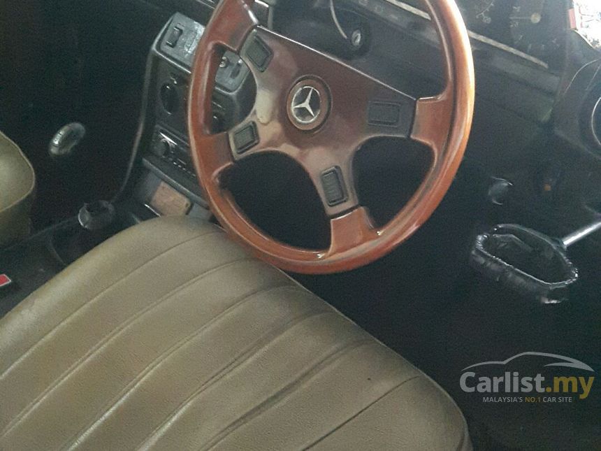 1981 Mercedes-Benz 230CE Coupe
