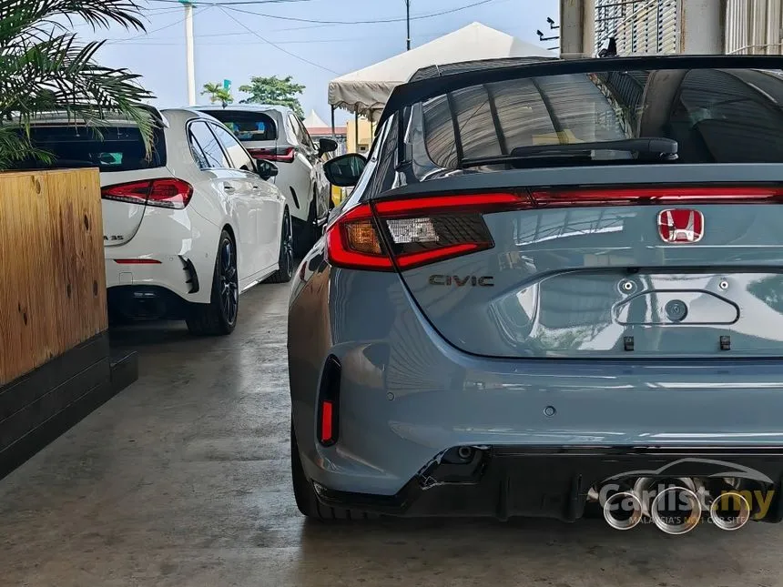 2025 Honda Civic e:HEV RS Sedan