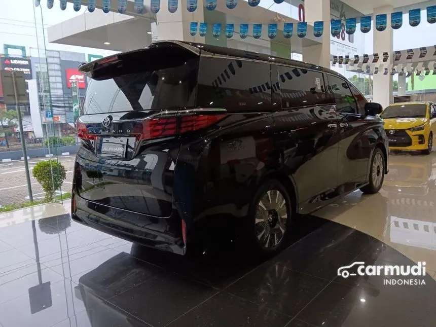 2024 Toyota Alphard HEV Modellista MPV