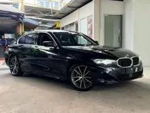 [PRE-OWNED UNIT](6700KM) BMW G20 320i 2.0 SPORT LCI 2 FACELIFT -**BMW MALAYSIA WARRANTY UNTIL 2030/12 & FREE SERVICE**,360 REVERSE CAMERA,HUD,BSM,LKA